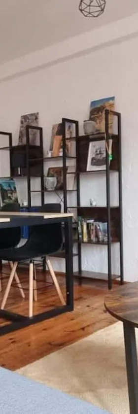 Cosy Triplex 3 chambres，位于蓬德拉尔什的酒店