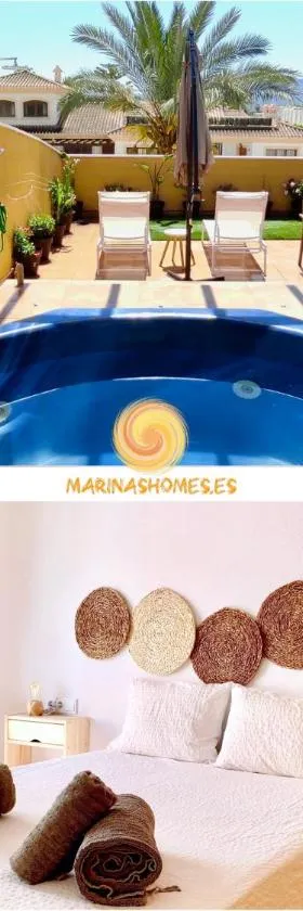 Agua Marinas - Tu ático con Jacuzzi Privado!，位于维拉的酒店