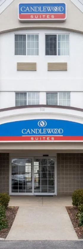 埃尔克哈特坎德伍德套房酒店，位于埃尔克哈特的酒店