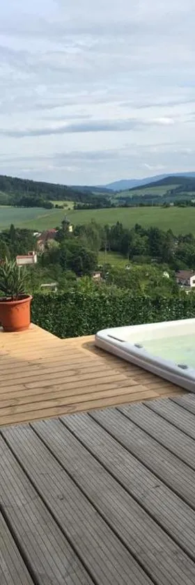 Kellys SPA，位于Kdyně的酒店
