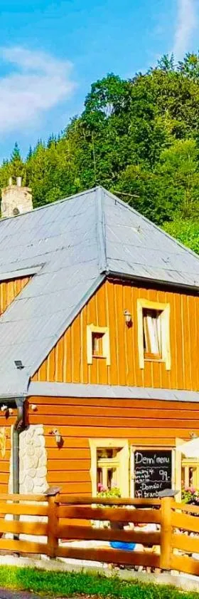 pension U Jiřího，位于卢德维克夫的酒店