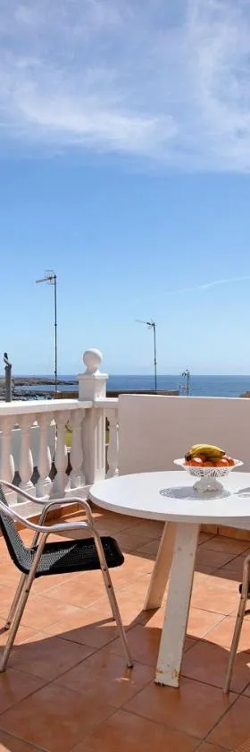 Atico Las Arenas，位于Arico的酒店