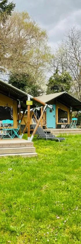 Rendes Glamping，位于Balatonrendes的酒店