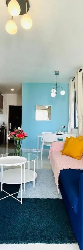 Sea&CityView 2-bedroom Fully Furnished Apartment Forest City #freeWIFI，位于振林山的酒店