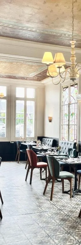 Logis Le Grand Hotel，位于卢瓦尔堡的酒店