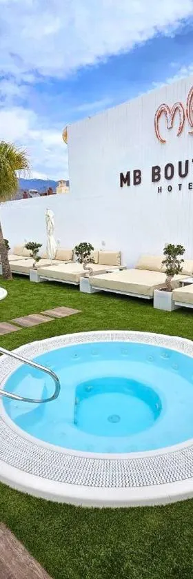 MB Boutique Hotel - Adults Recommended，位于内尔哈的酒店