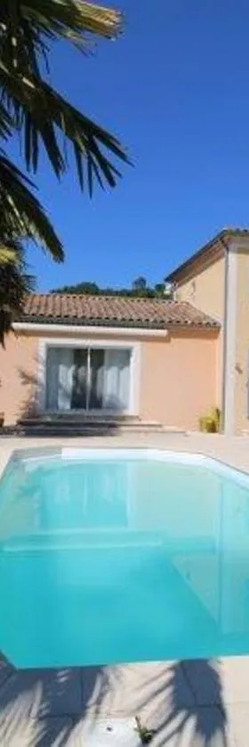 Gîte « les rives de l’Ardèche »，位于Ucel的酒店