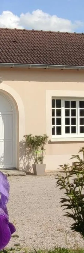 La Petite Maison，位于吉弗里的酒店