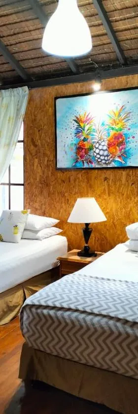 CHALET MASPINE D'RUMAH BONDA RIVER VIEW Kuala Kangsar，位于Kampong Senawar的酒店