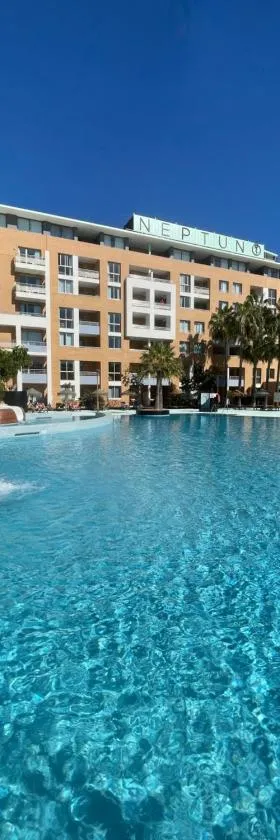 Hotel Neptuno by ON Hotels Group，位于滨海罗克塔斯的酒店