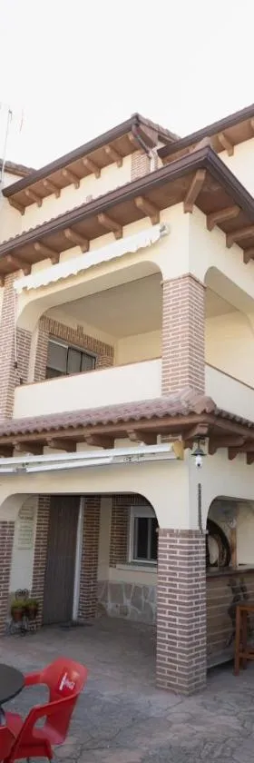 Casa Rural La Chistera，位于阿维拉的酒店
