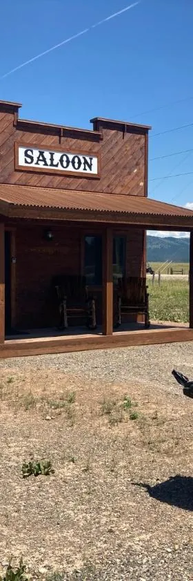 Old West Escapes，位于艾兰帕克的酒店