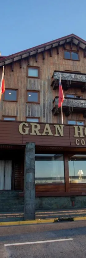 Nobile Suites Vicente Costanera，位于蒙特港的酒店
