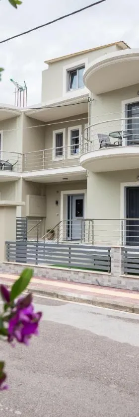 Vonitsa Luxury Apartments，位于沃尼扎的酒店