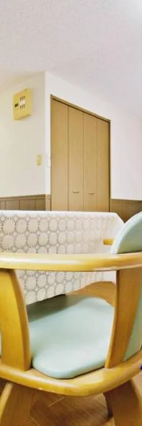 ピースリー安里201，位于Tomari的酒店