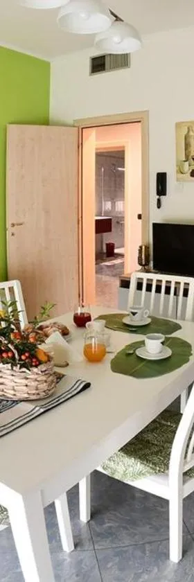 Affitti turistici: OASI FELICE，位于Torrile的酒店