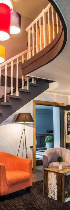 Mandarina Hotel Luxembourg Strassen，位于卢森堡的酒店