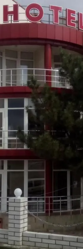 Hotel Paulina，位于Făleşti的酒店