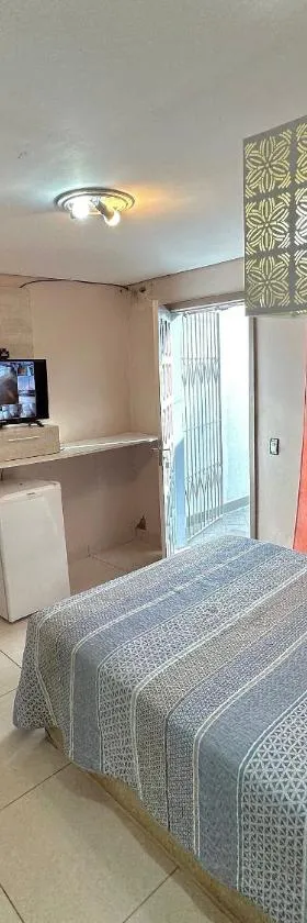 Pousada Residencial - PVH，位于波多韦柳的酒店