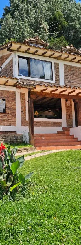 Rancho Nuevo - Ecoturismo - Cascadas la Periquera，位于莱瓦镇的酒店