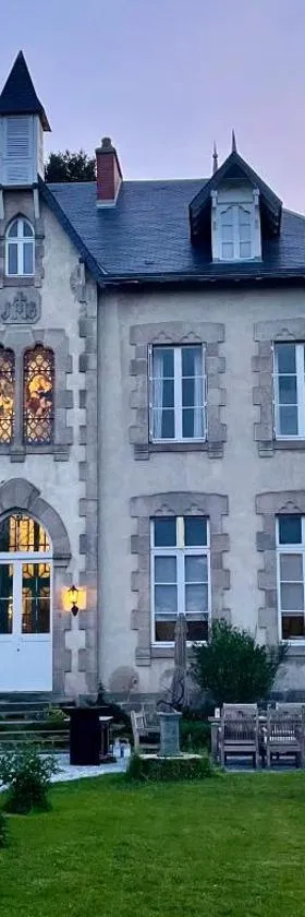 Villa Vallière bed&breakfast，位于Vallières的酒店
