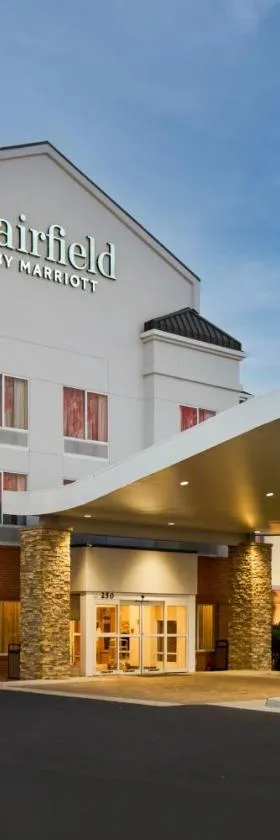 温彻斯特万豪费尔菲尔德套房酒店，位于温彻斯特的酒店