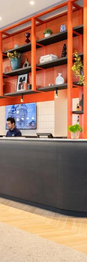 B&B HOTEL Mechelen，位于梅赫伦的酒店