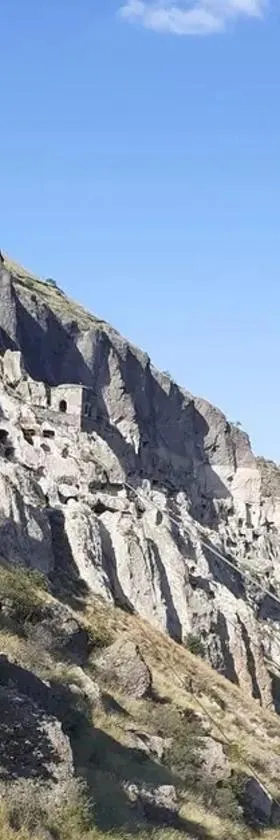 Vardzia Сhachkari，位于瓦尔齐亚的酒店