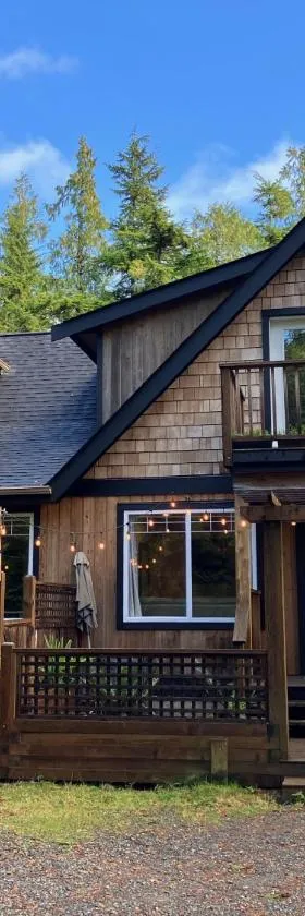 Sienna's Tree House (Tall Trees And Salty Breeze)，位于托菲诺的酒店