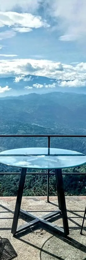 Suite en las Nubes Hotel Portal 360，位于诺凯马的酒店