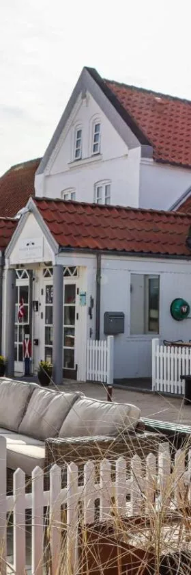Aalbæk Badehotel，位于奥贝克的酒店