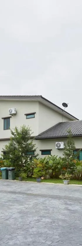D' Qamar Guesthouse，位于关丹的酒店