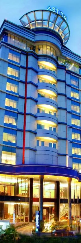 Aston Jayapura Hotel and Convention Center，位于查亚普拉的酒店