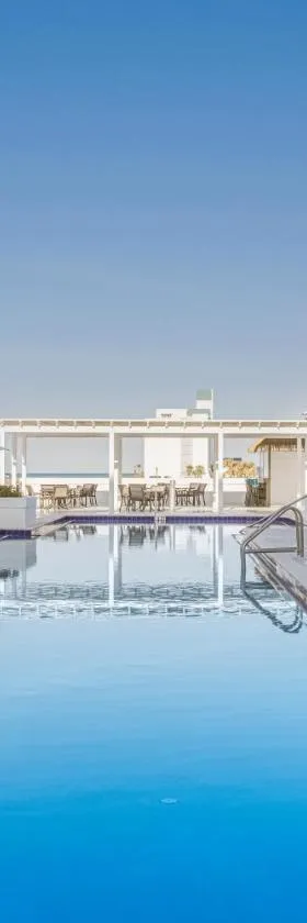 The Pensacola Beach Resort，位于彭萨科拉海滩的酒店