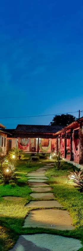 Quatro Estações Pesqueiro e Hotel Fazenda，位于埃斯梅拉达斯的酒店