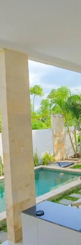Nate's Villa - 2 Bedroom Villa Private Pool near Lovina Bali，位于Banjar的酒店