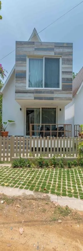 Cozy Beach Villa at The Shores 5 minutes from the beach，位于西区的酒店