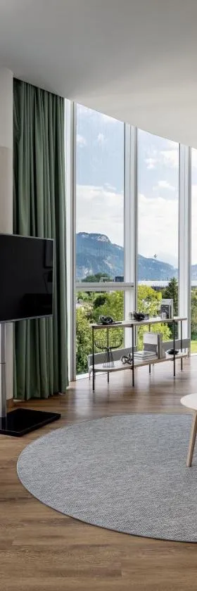 Four Points by Sheraton Panoramahaus Dornbirn，位于多恩比恩的酒店