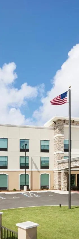 Holiday Inn Express & Suites Gulf Breeze - Pensacola Area by IHG，位于微风湾的酒店