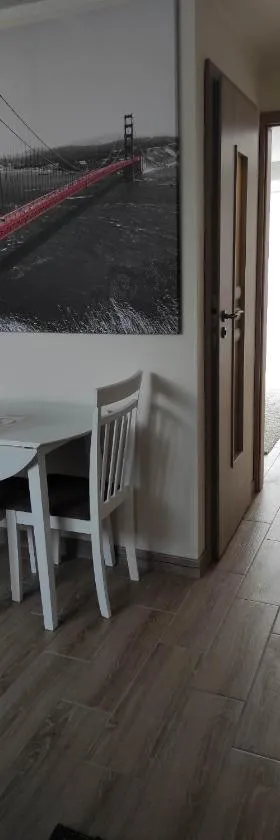 Apartamentai G&G，位于尤尔巴尔卡斯的酒店