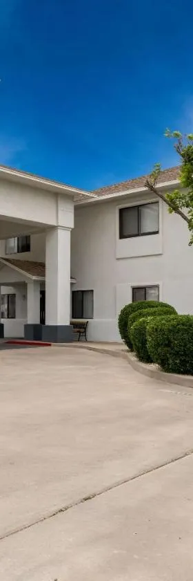 Quality Inn & Suites，位于阿蒂西亚的酒店