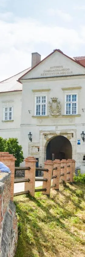Schlosshotel Mailberg，位于Mailberg的酒店
