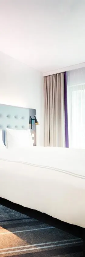 Premier Inn Wiesbaden City Centre，位于威斯巴登的酒店