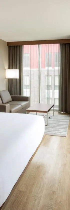 AC Hotel by Marriott Minneapolis West End，位于明尼阿波利斯的酒店