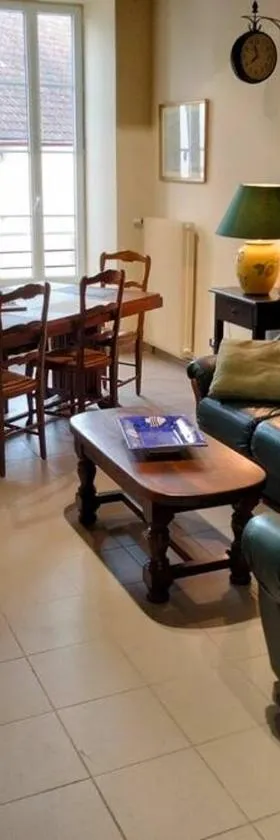 Gîte de la tour，位于Guillon的酒店