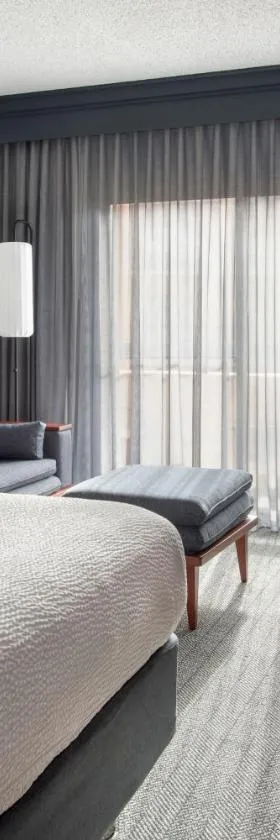 Courtyard by Marriott New Haven Wallingford，位于沃灵福德的酒店