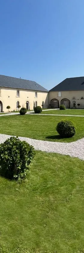 Domaine du Grand Caugy，位于Saint-Vigor-le-Grand的酒店