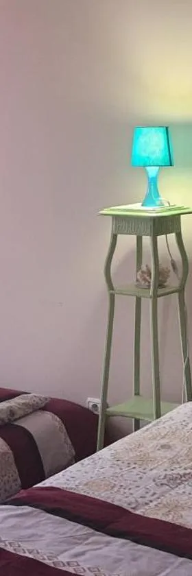 Chante-Cristal，位于Target的酒店
