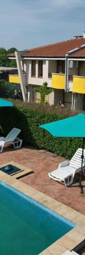 Indigo Villas，位于Pismenovo的酒店
