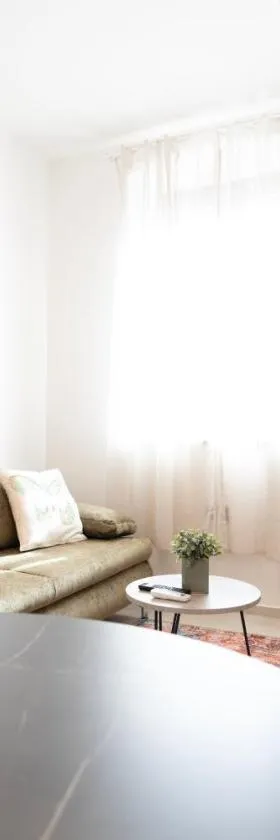 4 ELEMENTS - Luxury Family Apartments，位于塔尔的酒店